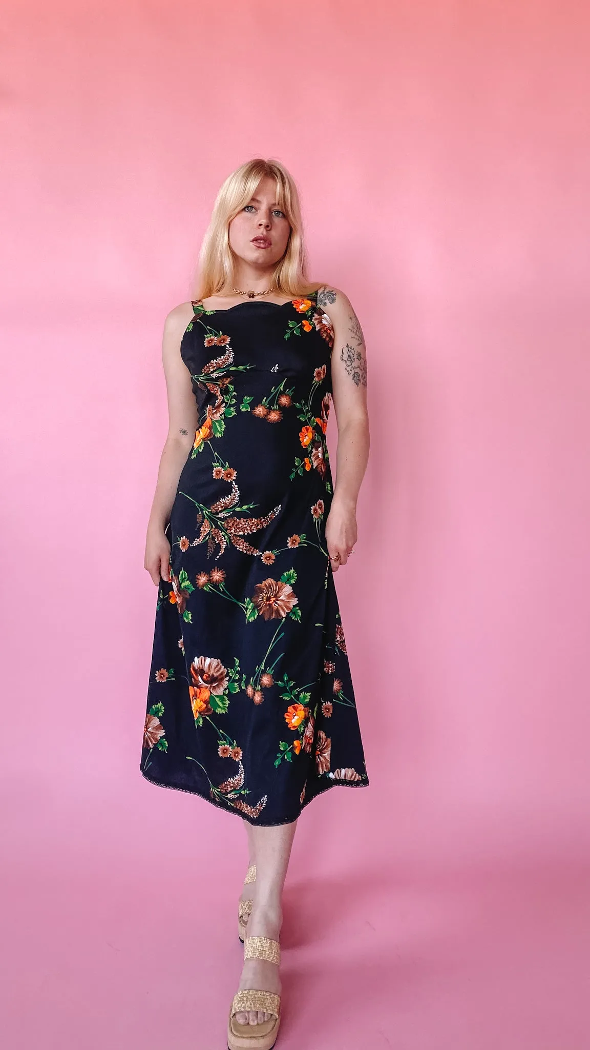 1970s Dark Florals Dress, sz. L