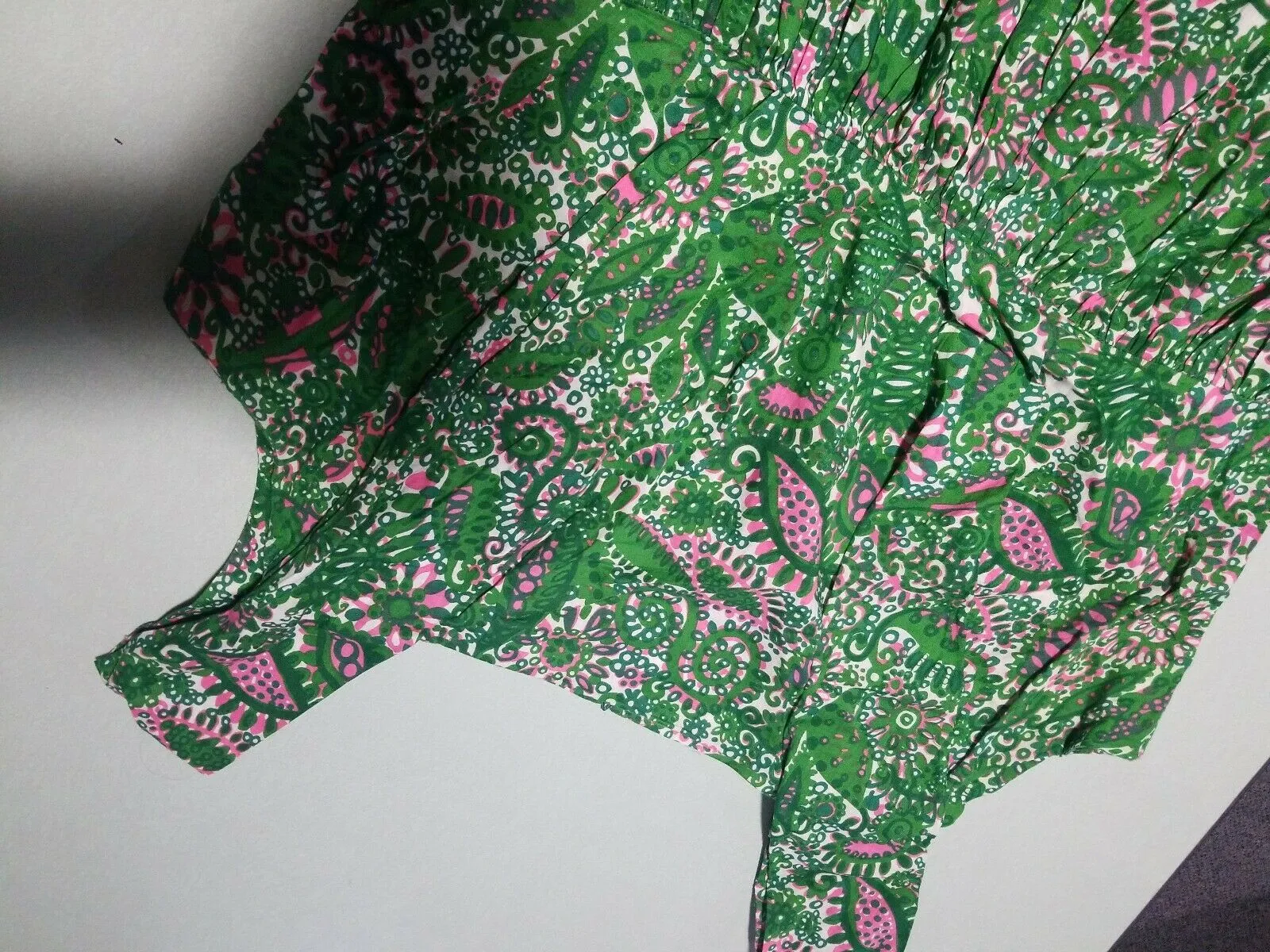 1970s Vintage Green Floral Pink White Flower Sleeveless Dress