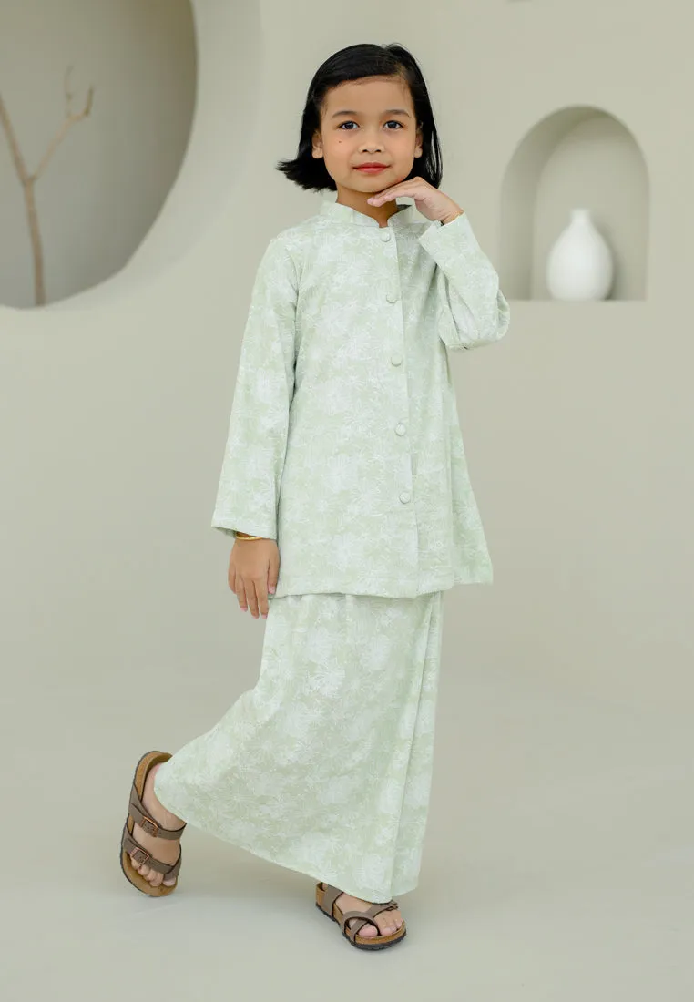 Aman Girl (Mint Green)