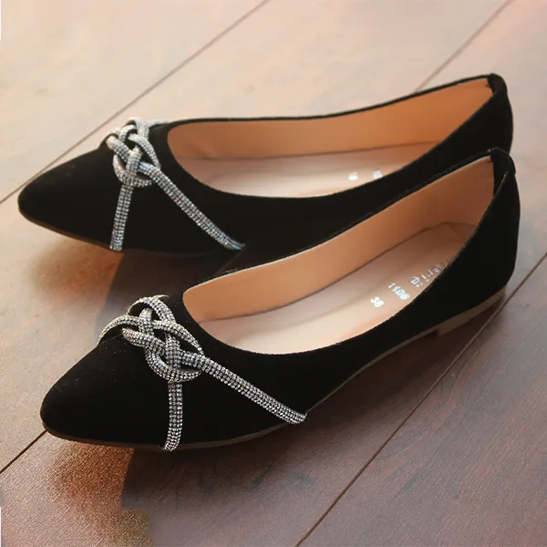 Black Pumps for women