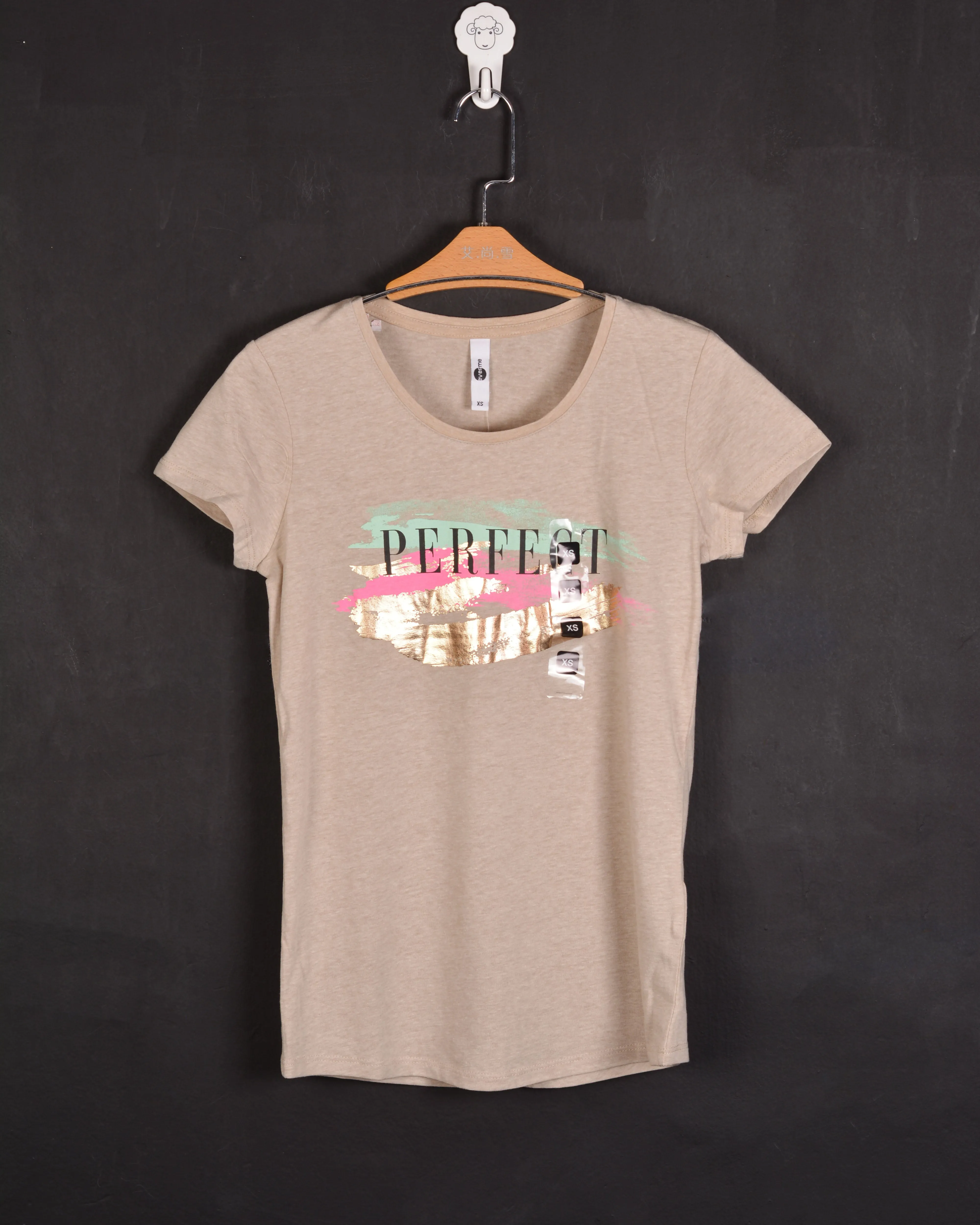 EverMe Collection Women t.shirt - LightBrown