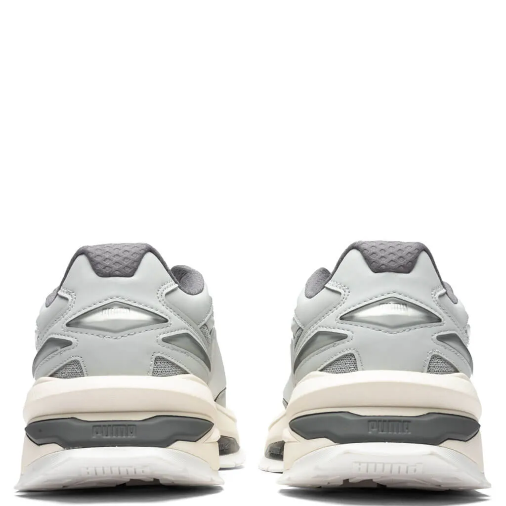 Nano Odyssey - Feather Grey/Cool Mid Grey