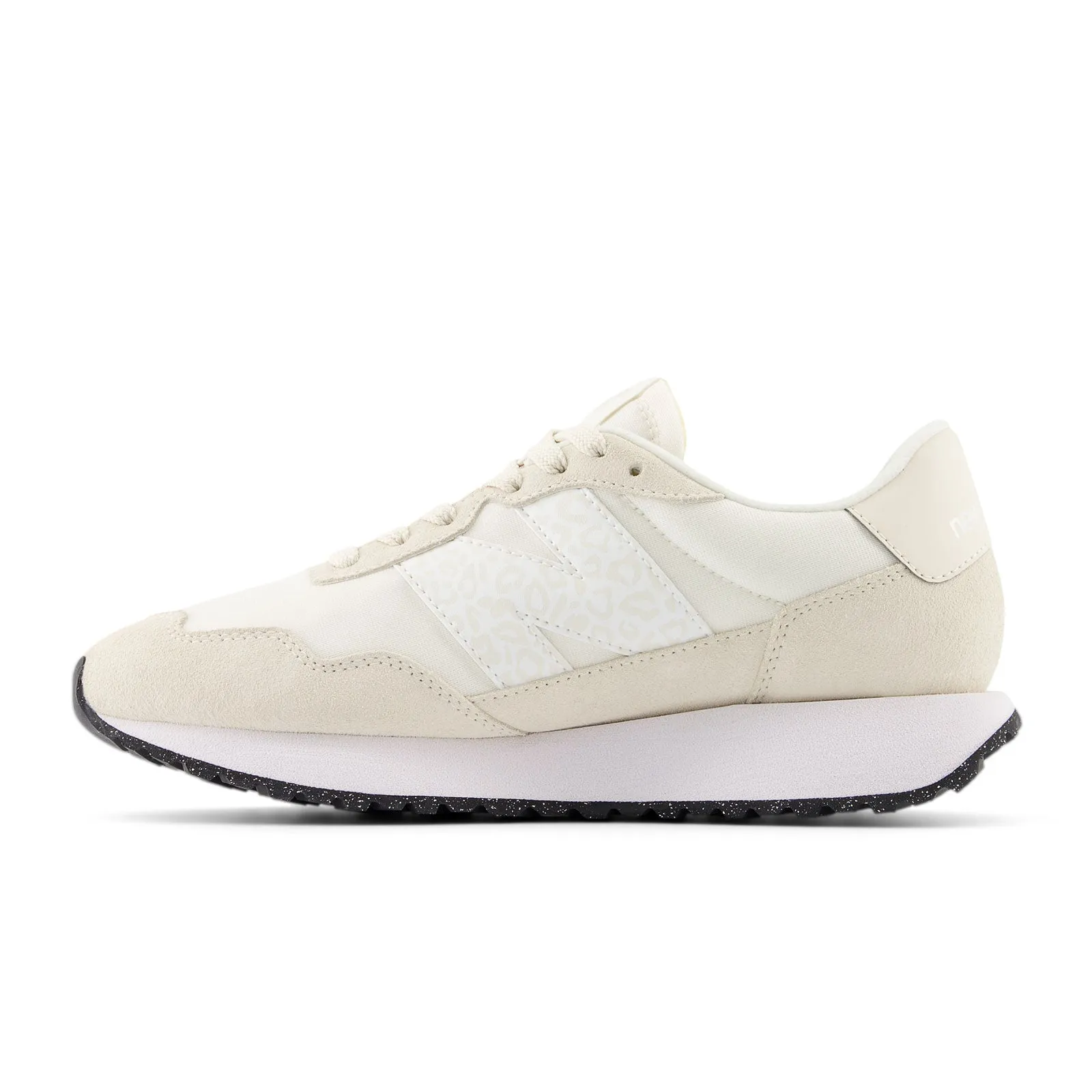 New Balance 237 (Women) - Sea Salt/Linen/White