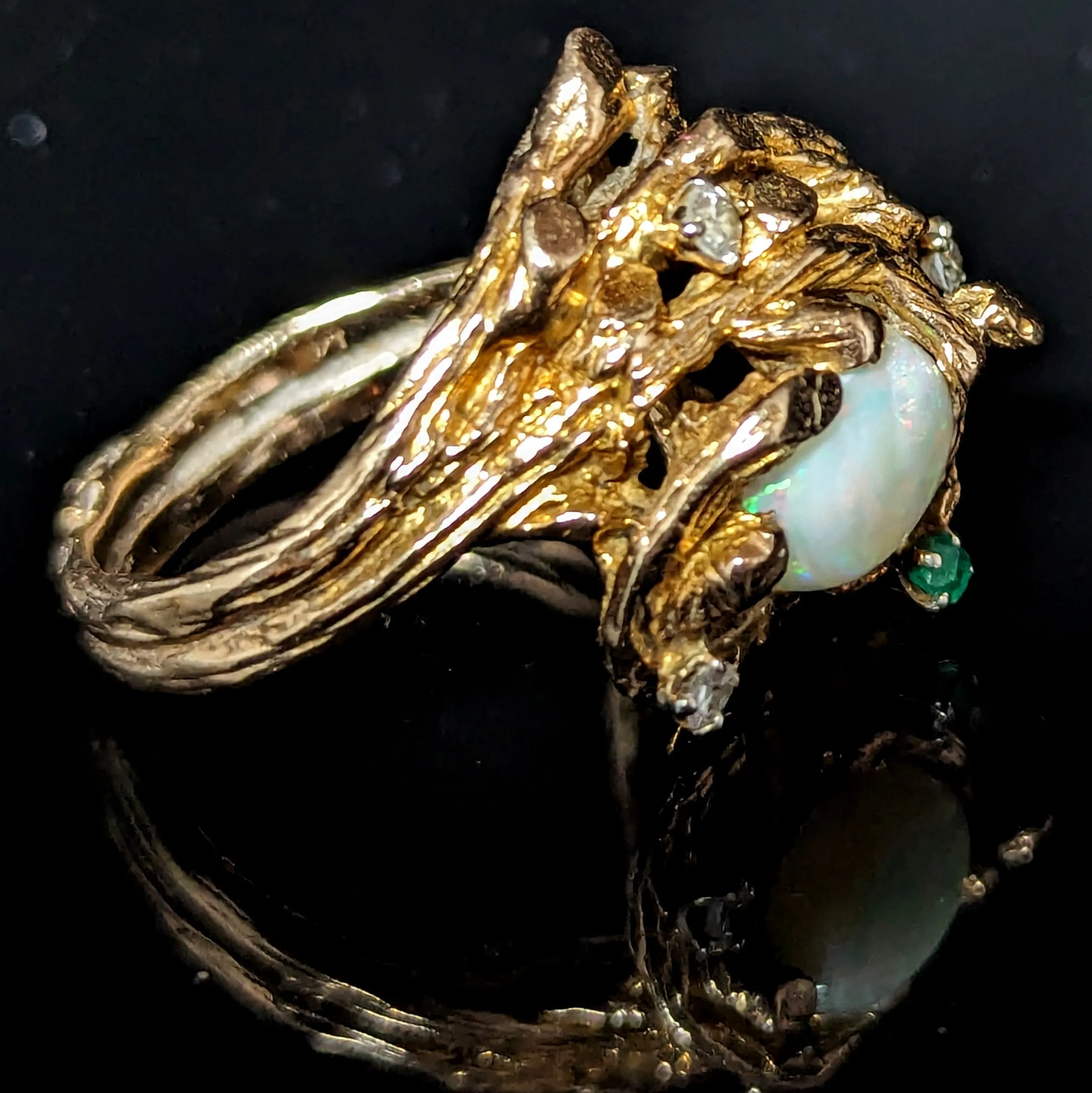 The Conques - 1970s Opal Diamond 14k Gold Brutalist Cocktail Ring