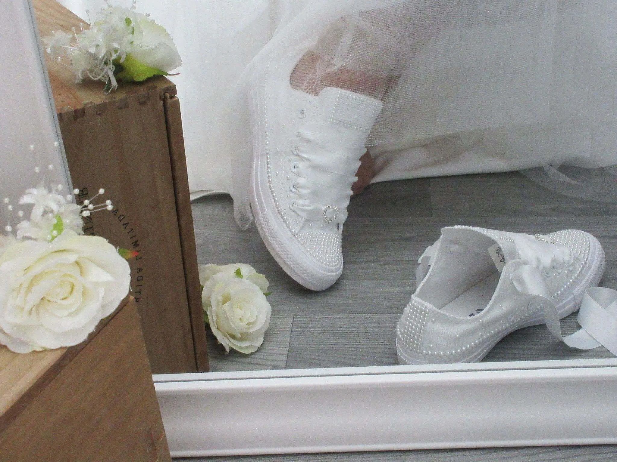 Wedding White Pearl Converse