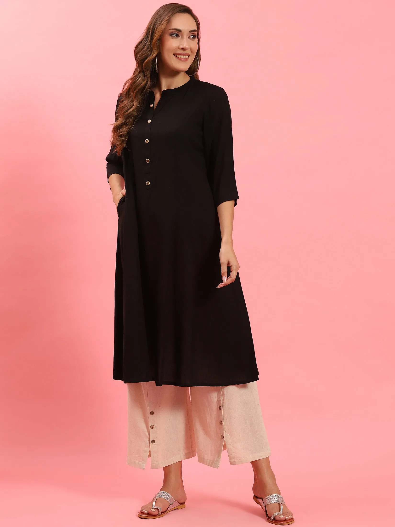 Women Black Solid Kurta