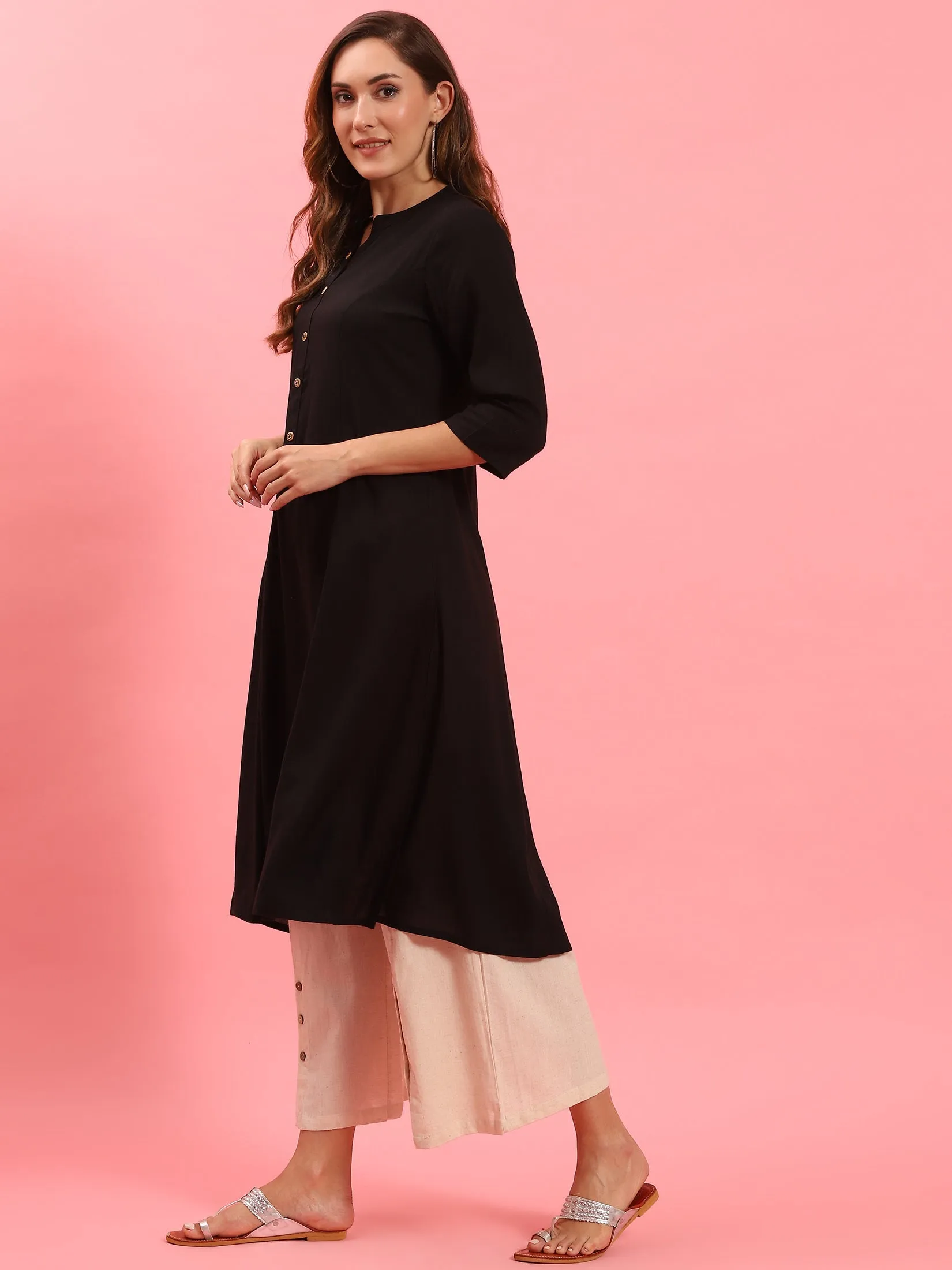 Women Black Solid Kurta