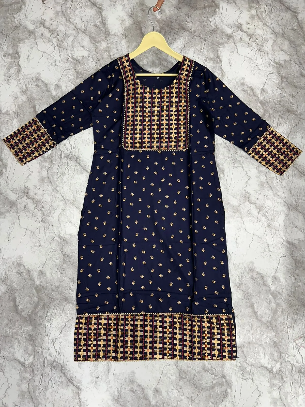 Women Stylish Fancy Kurti Top