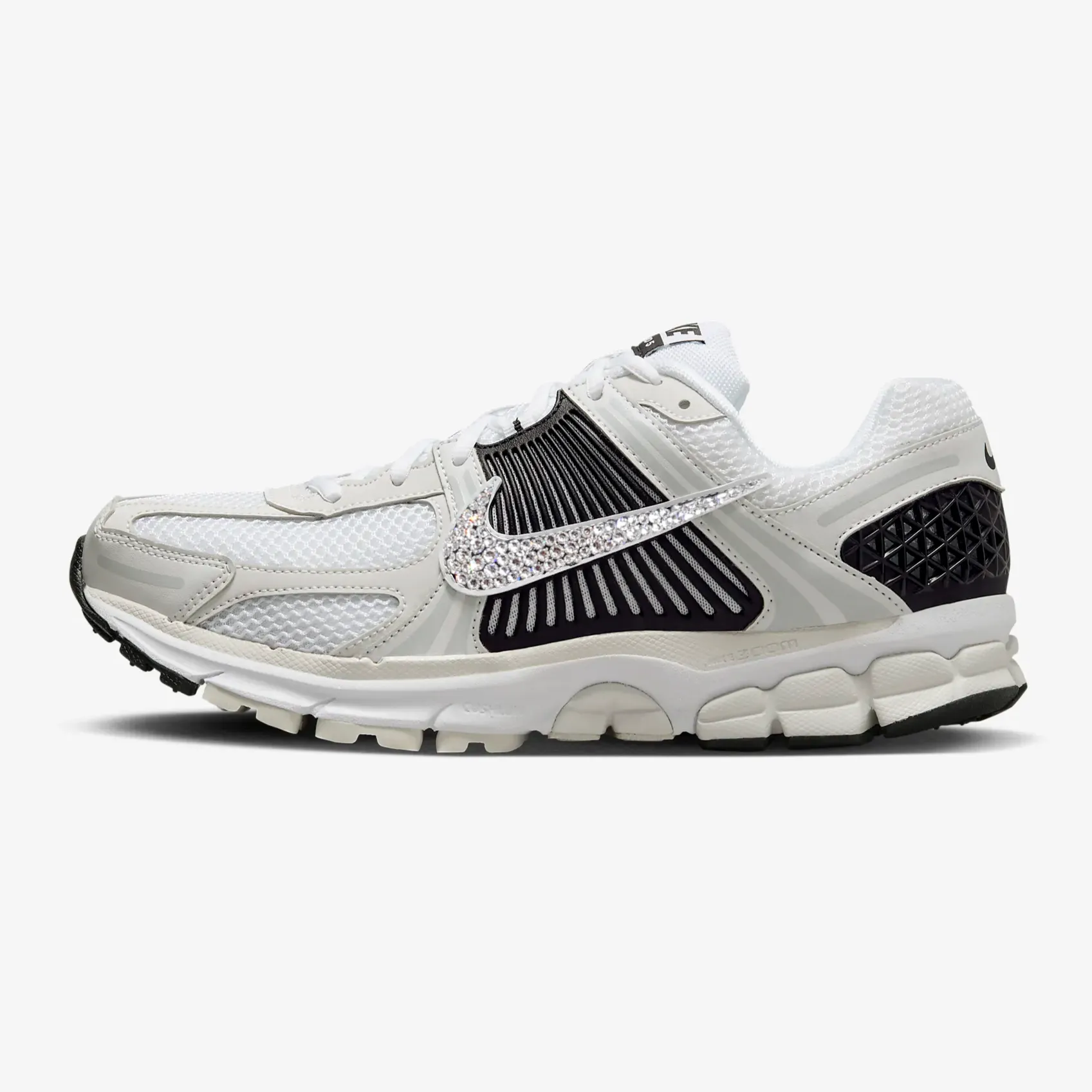 Zoom Vomero 5 Women (White/Black)